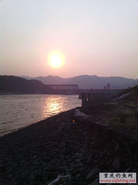 100416kjqo2aayoqvqaoqa.jpg