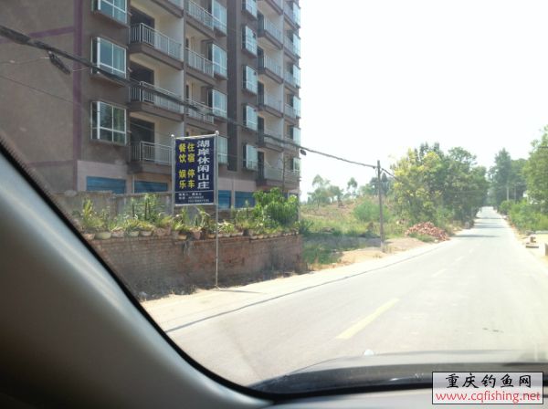 151406blyj3vj3lzdze6gb.jpg