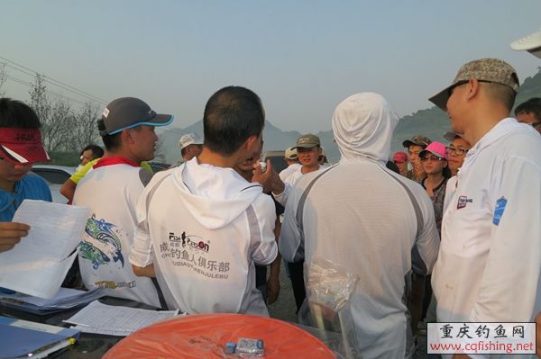 072155emwomupugumga6uz.jpg