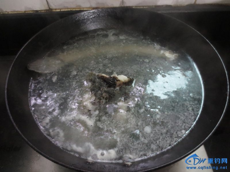 Ƭ 060.jpg