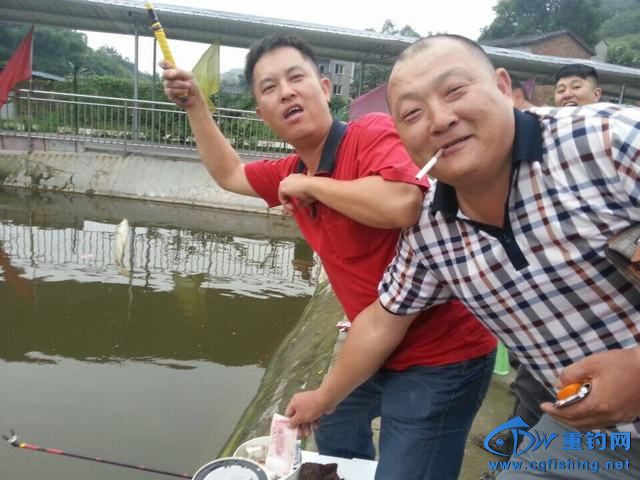QQͼƬ20140625103904.jpg