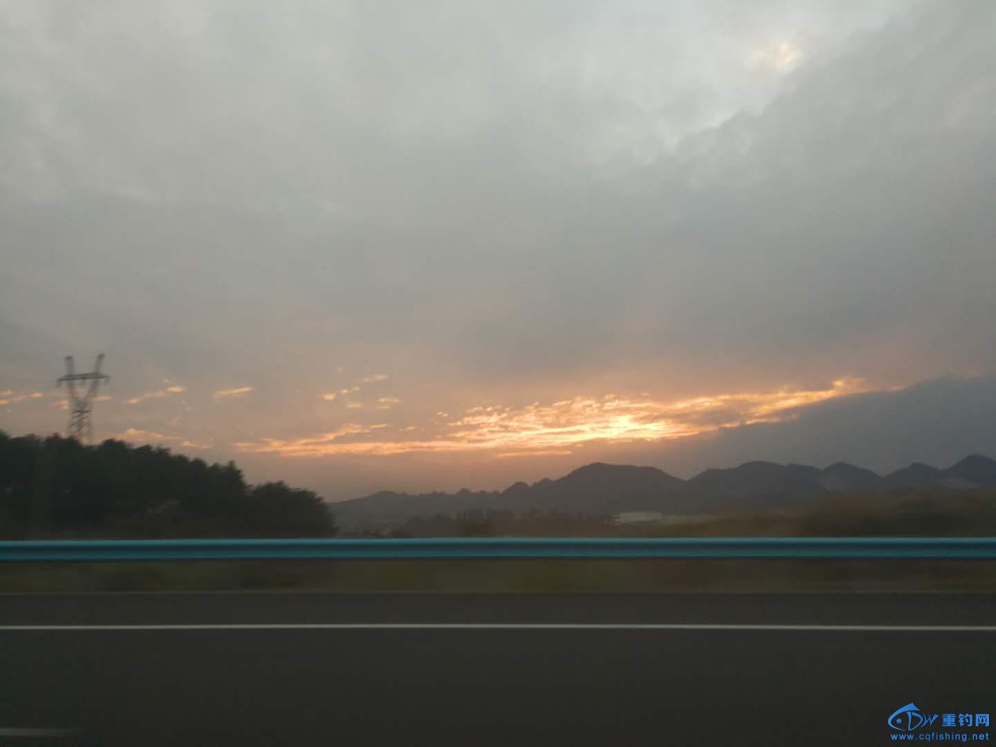 03.jpg
